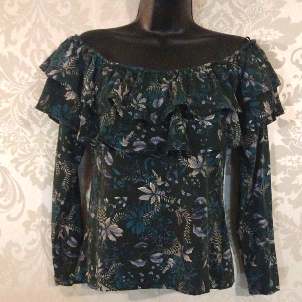 H&M Blue and Cream Ruffled Floral Blouse